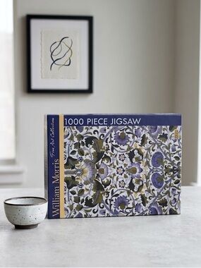 William Morris 1000-Piece Jigsaw Puzzle - Blue Floral